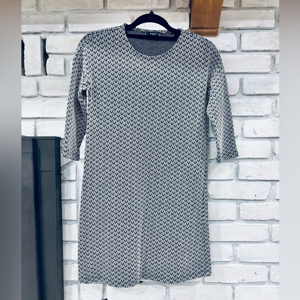 Mango Jersey Shift Mini Black & White Dress Size 4